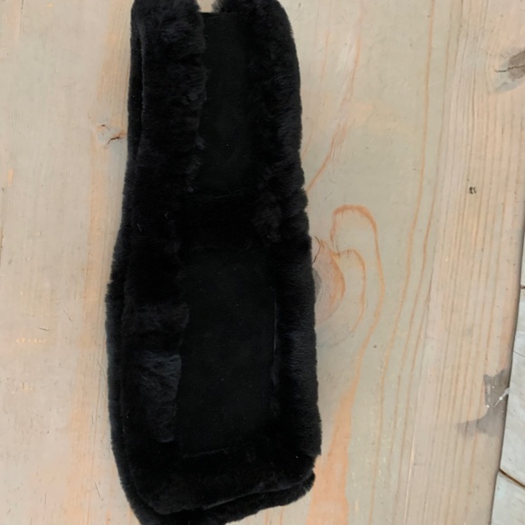 ugg sheepskin and suede headband black not - Picture 4 of 6